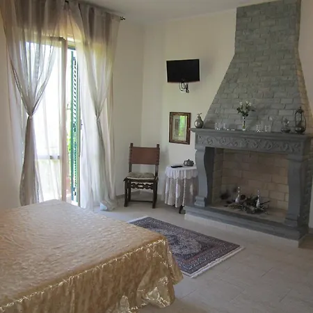 Al Calcandola Bed & Breakfast