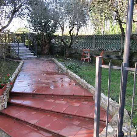 Al Calcandola Bed & Breakfast