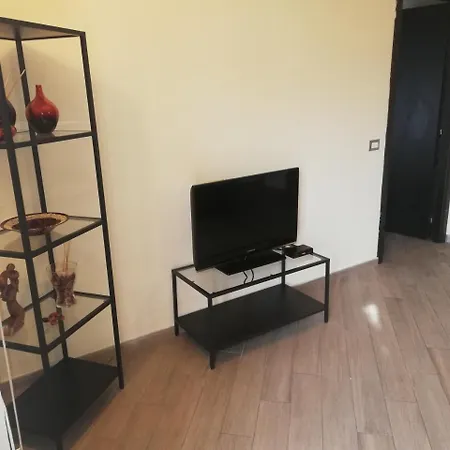 Al Calcandola Bed & Breakfast 3*