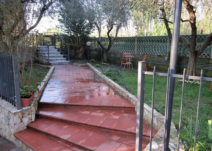 Al Calcandola Bed and Breakfast